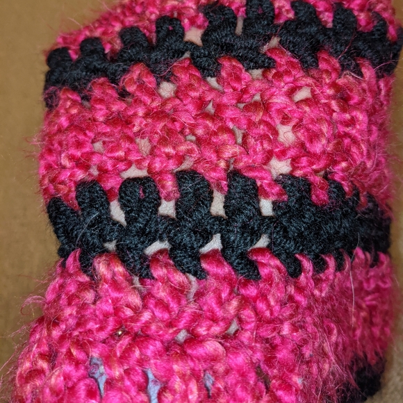 Knit hat - Picture 3 of 3